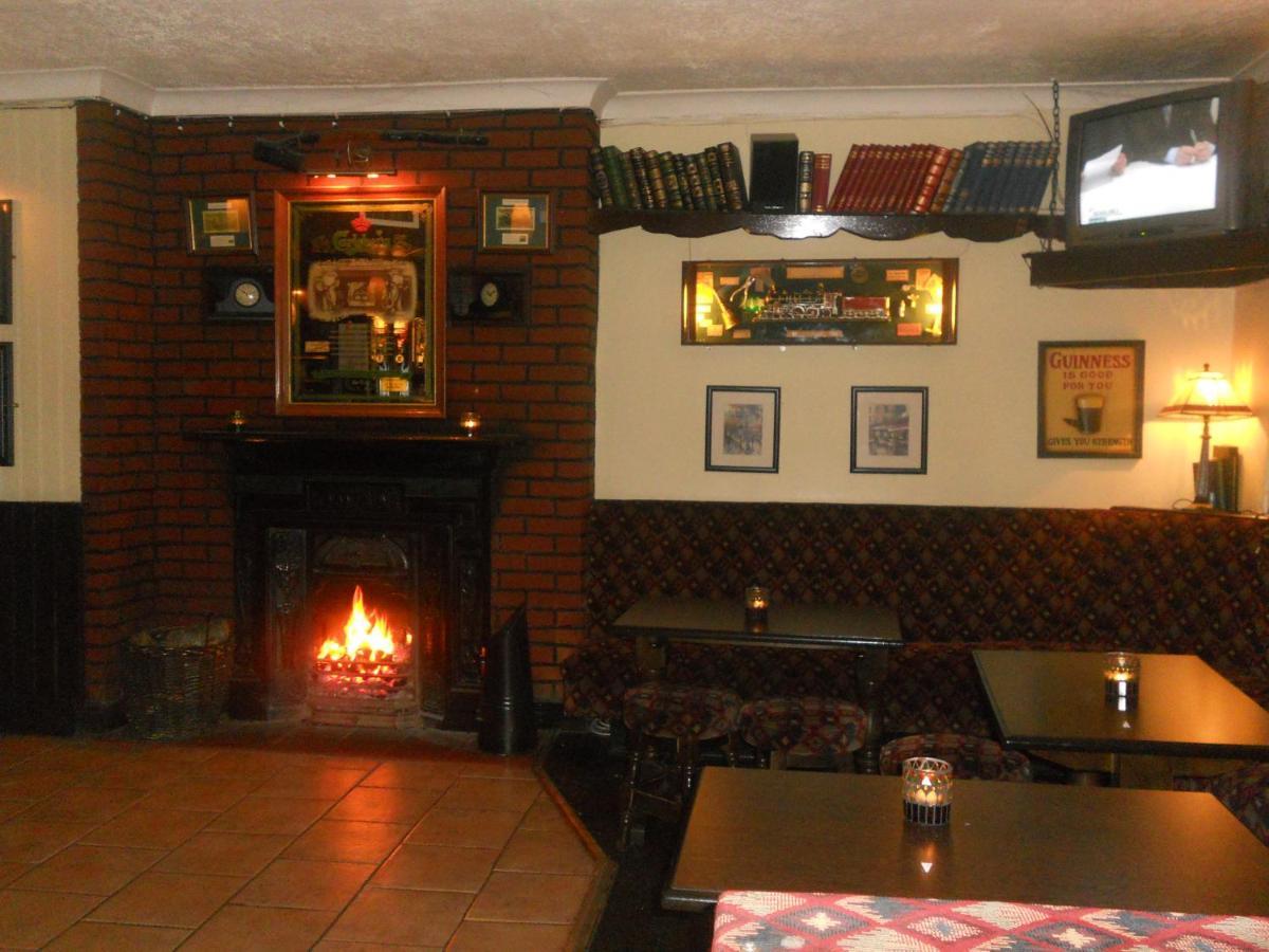Leitrim Inn Carrick-on-Shannon Екстер'єр фото