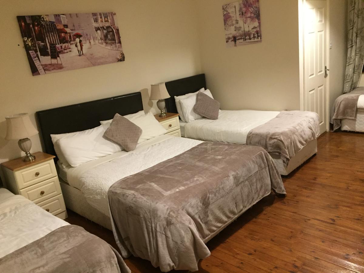 Leitrim Inn Carrick-on-Shannon Екстер'єр фото