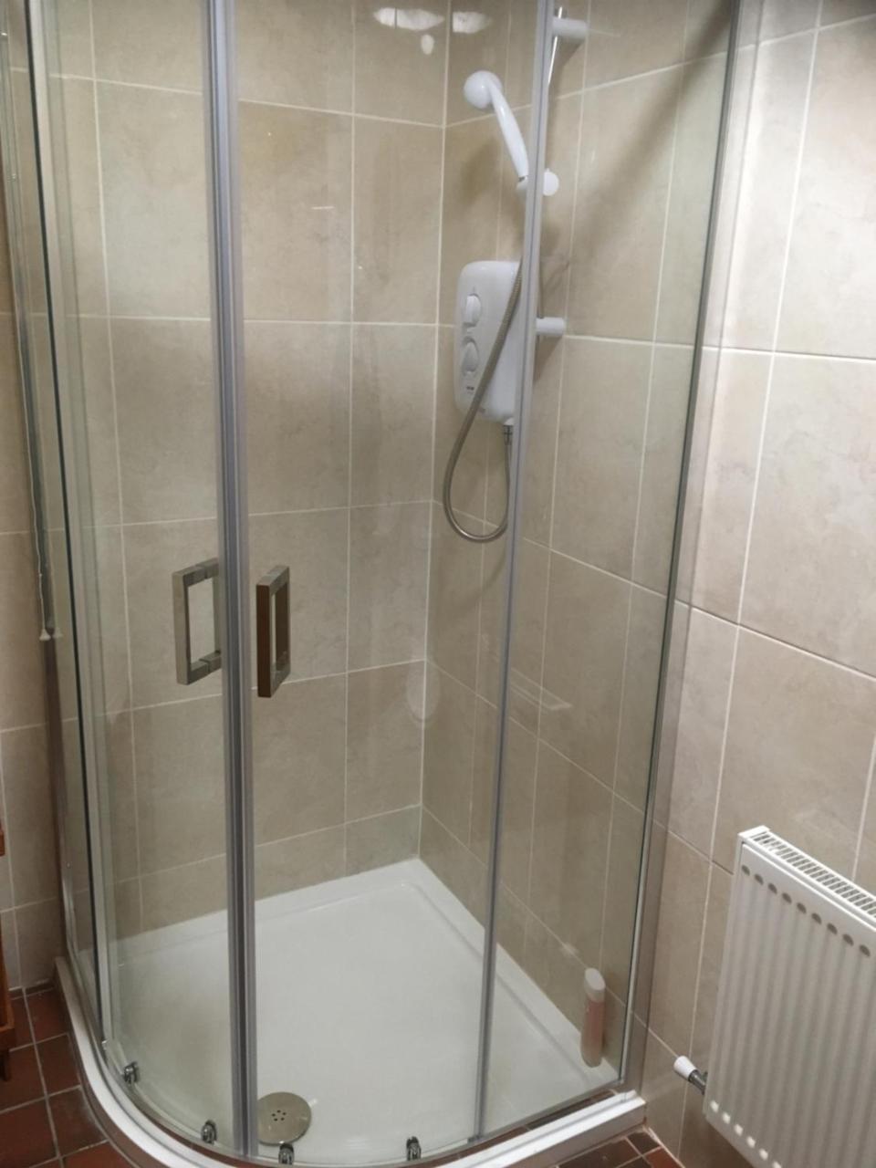 Leitrim Inn Carrick-on-Shannon Екстер'єр фото
